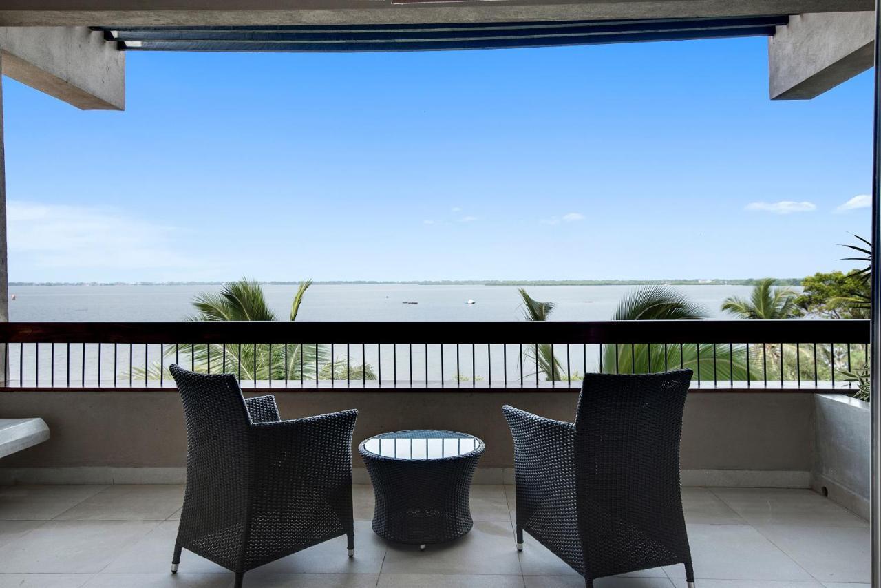 Superior Lagoon View